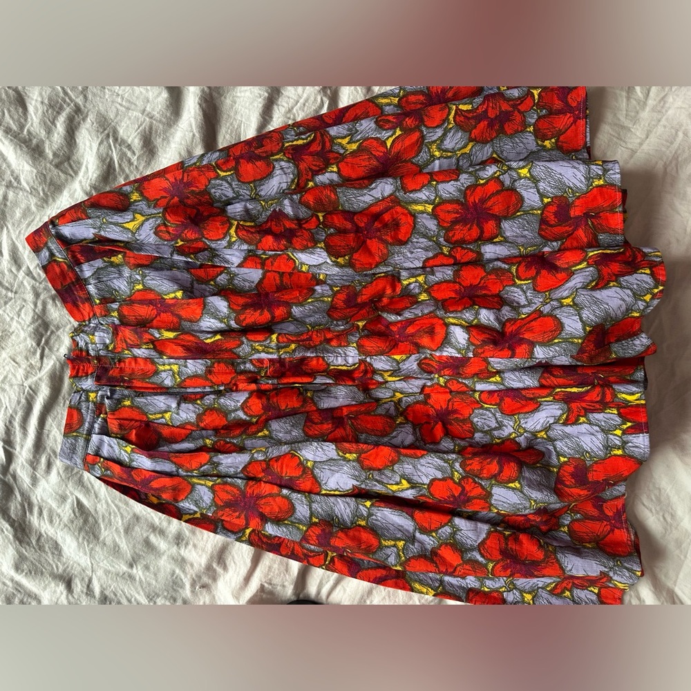H&M Red Floral Pleated Midi Skirt Knee Length A-Line Print Size 6 - Picture 9 of 10